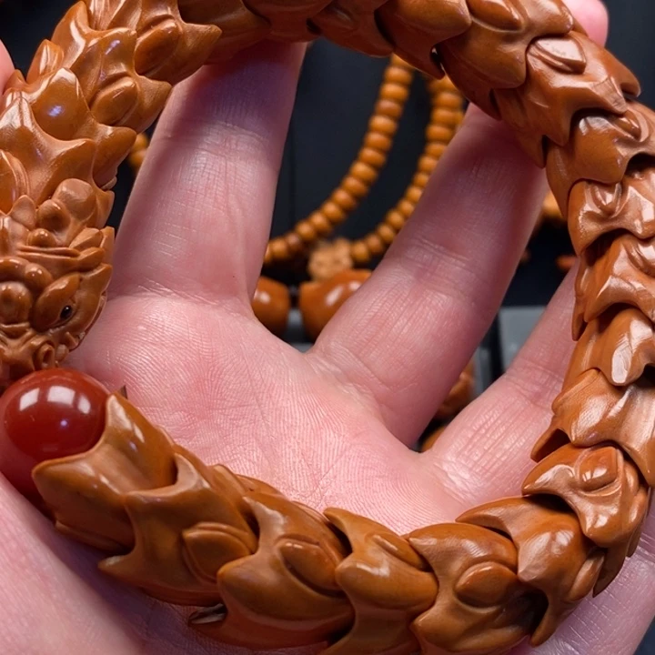 手串橄榄核龙骨串