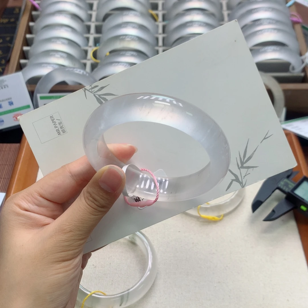 石英质玉（金丝玉）未镶嵌手镯2A60.5雪花棉