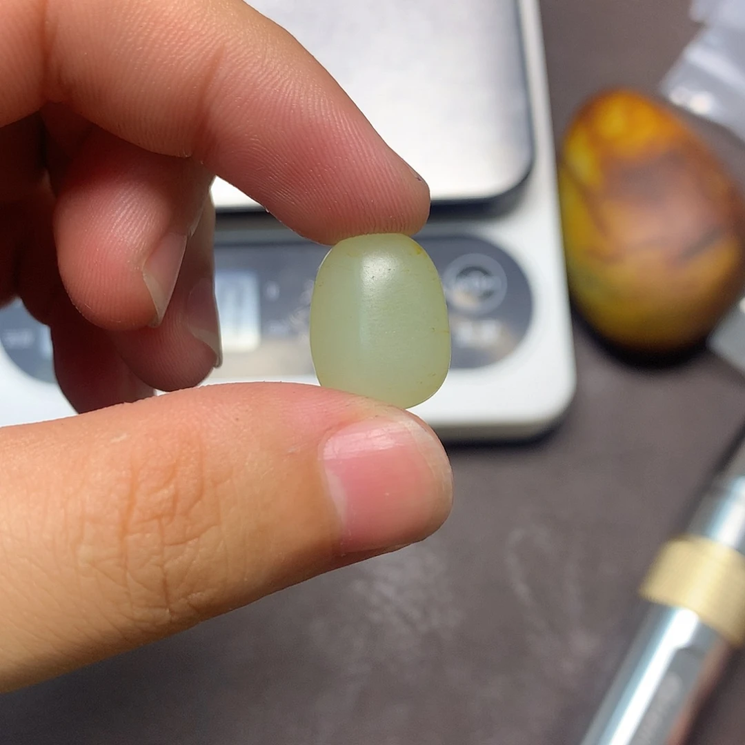 和田玉（糖玉）未镶嵌挂件