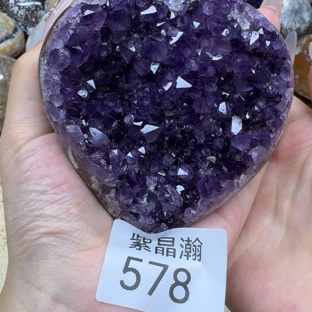 玛瑙/玉髓未镶嵌珠宝奇石