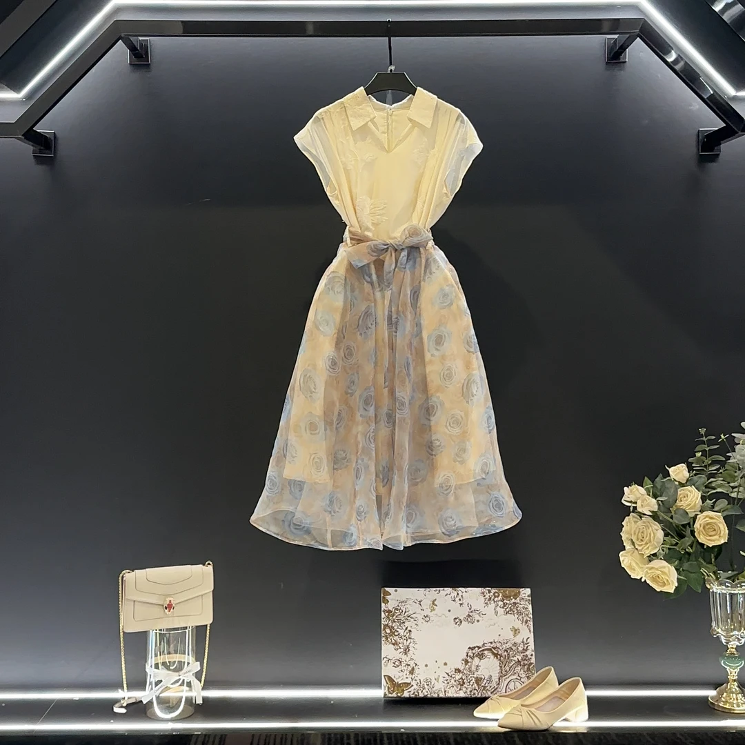 【vian专属】夏季设计师气质V领显瘦刺绣收腰连衣裙L-A807