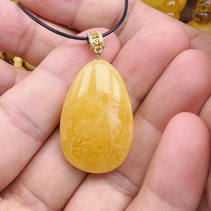 蜜蜡未镶嵌珠宝奇石蜜蜡吊坠6.5克