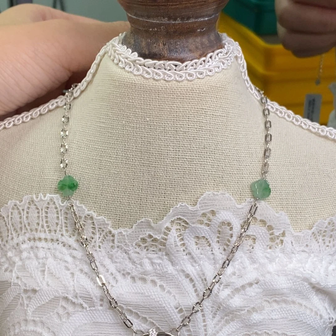 颈饰银S925镶嵌翡翠净货17386