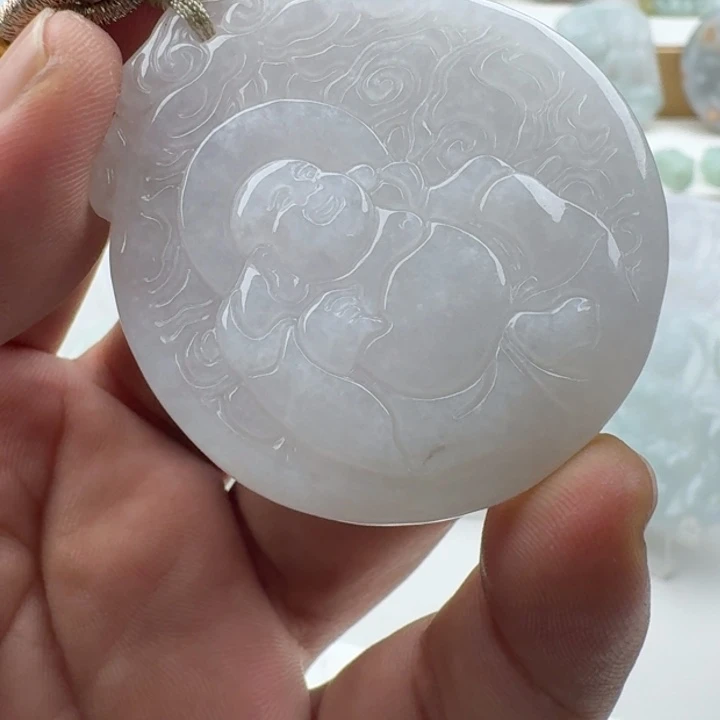 翡翠未镶嵌颈饰天然缅甸A货翡翠