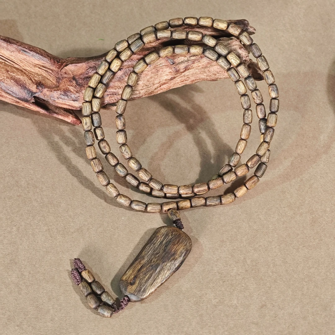 沉香【佟掌柜】平安顺尖峰岭沉香绿奇楠虫漏多圈长串