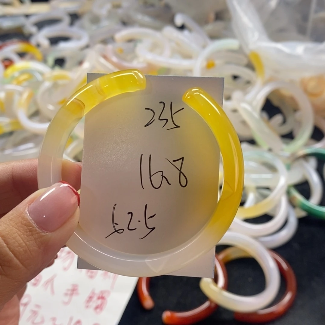 手镯玛瑙/玉髓未镶嵌235