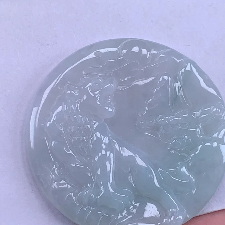 颈饰未镶嵌翡翠虎牌吊坠
