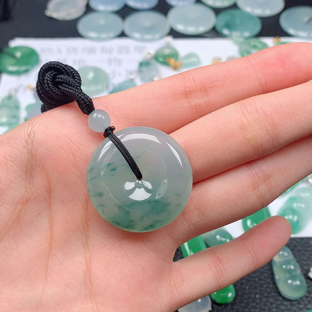 翡翠颈饰未镶嵌F****e天然翡翠