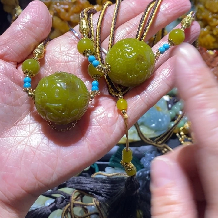 岫玉岫玉吊坠未镶嵌