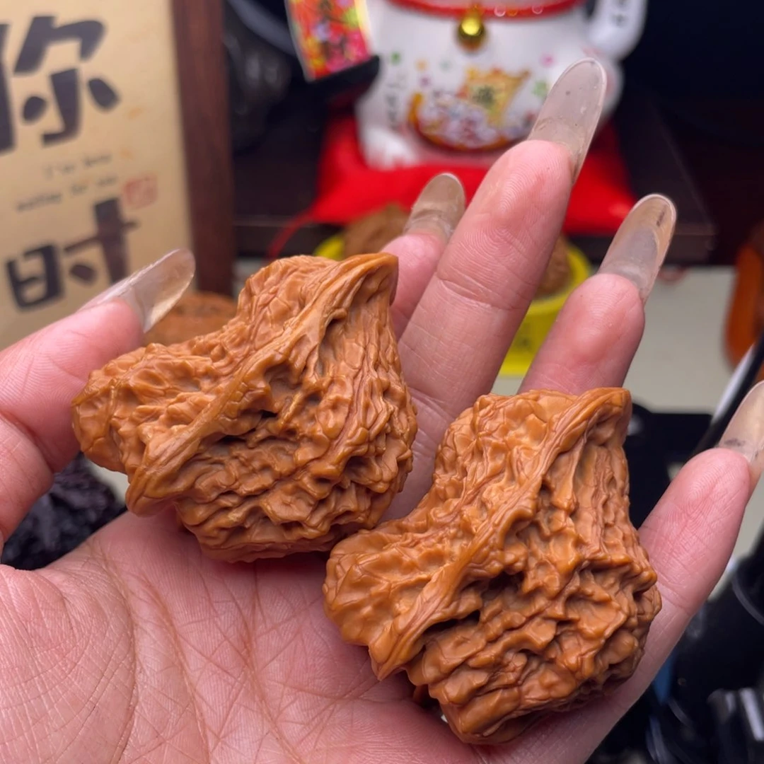 文玩核桃吊坠老***炼大鸟