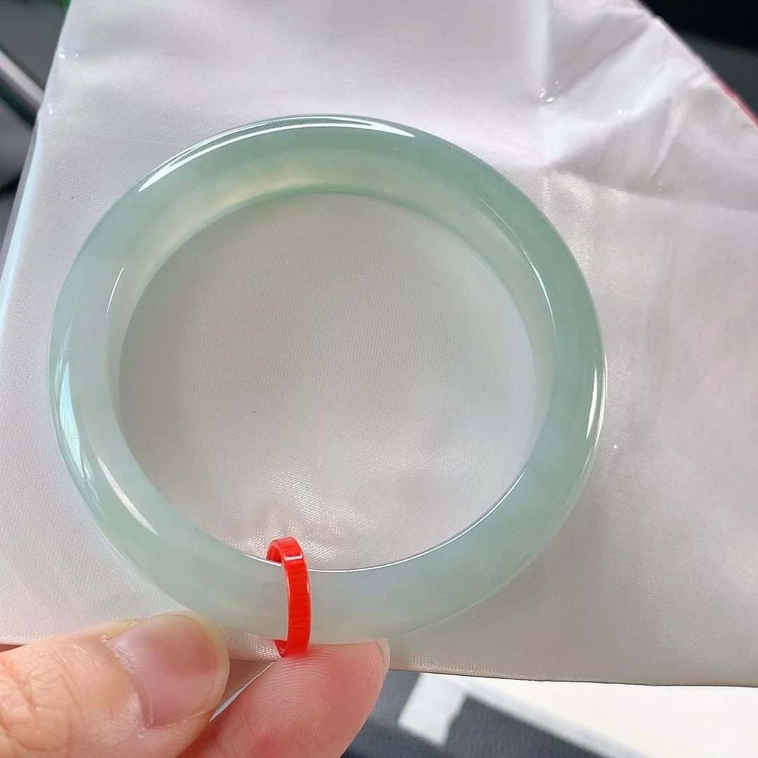 翡翠手镯未镶嵌⑧⑨