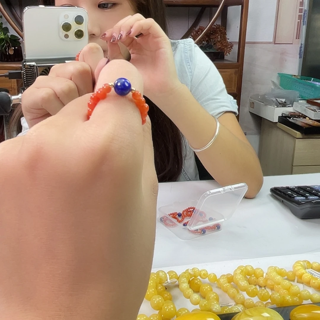 琥珀未镶嵌珠宝奇石多样性其一