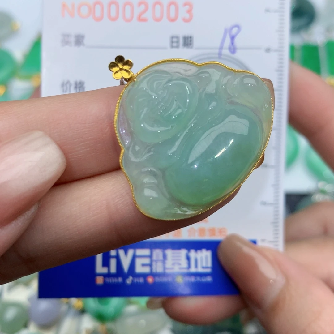翡翠颈饰18K金镶嵌佛公