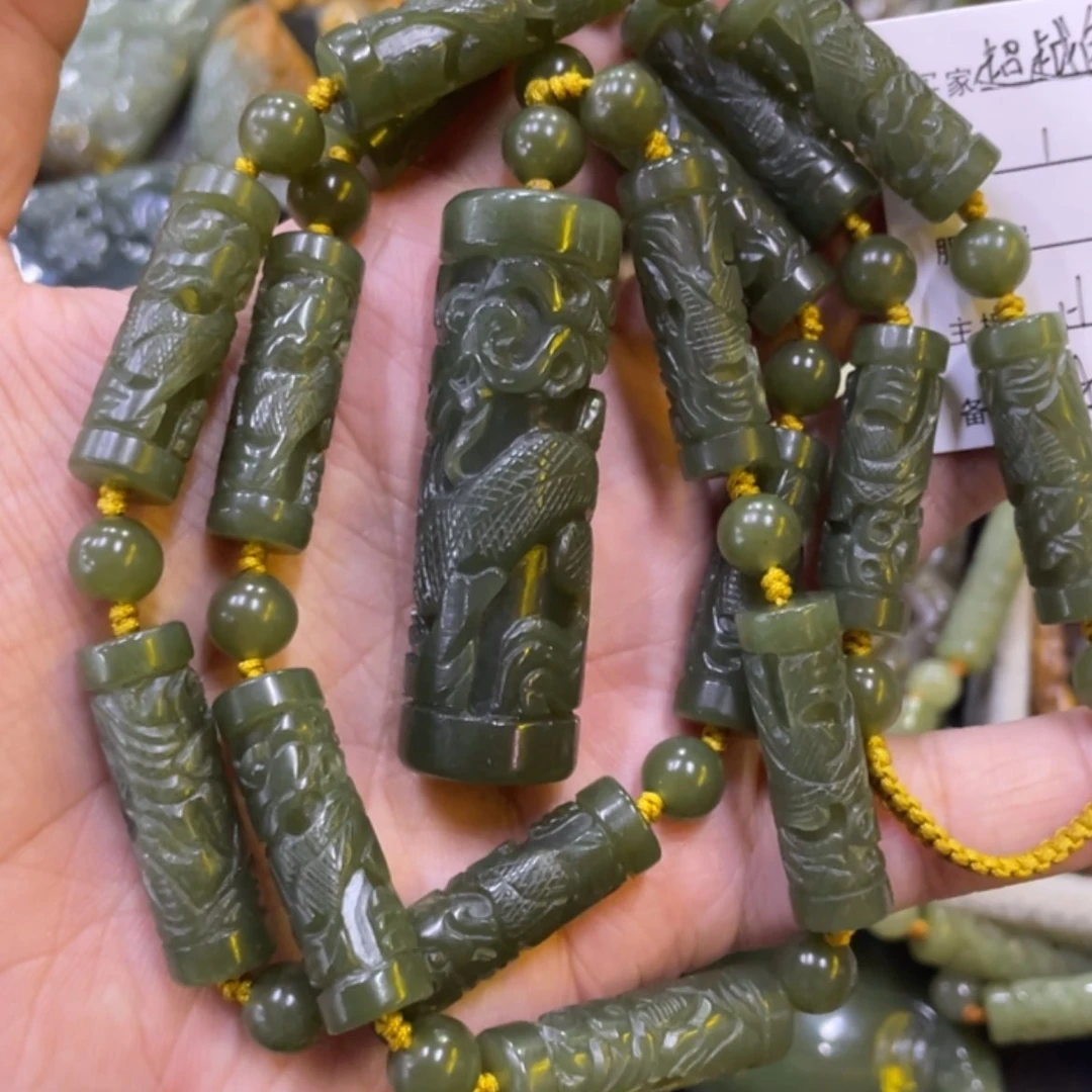 【闪购商品】颈饰未镶嵌和田玉
