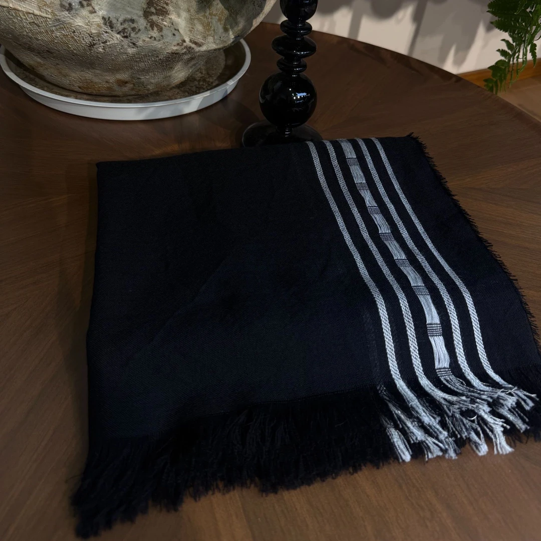 TANTAN 秋冬时尚气质百搭保暖条纹元素全羊毛披肩2950