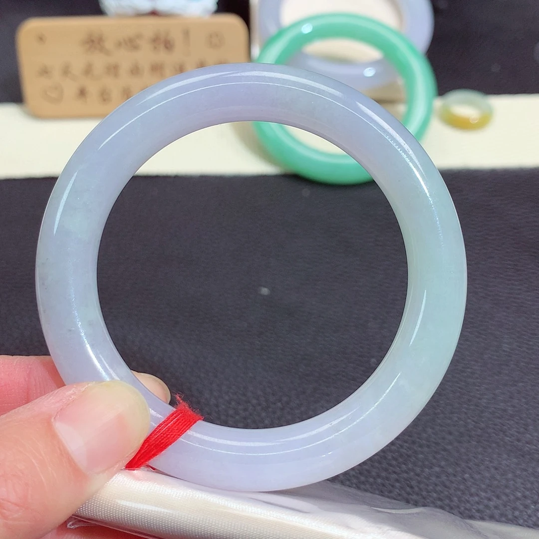 翡翠未镶嵌手镯610