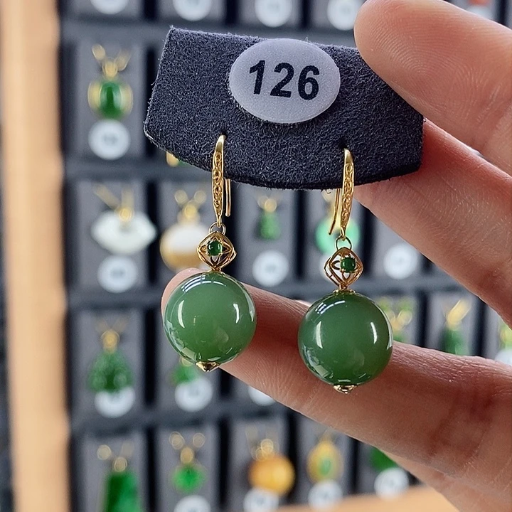 和田玉耳饰18K金镶嵌心***宽