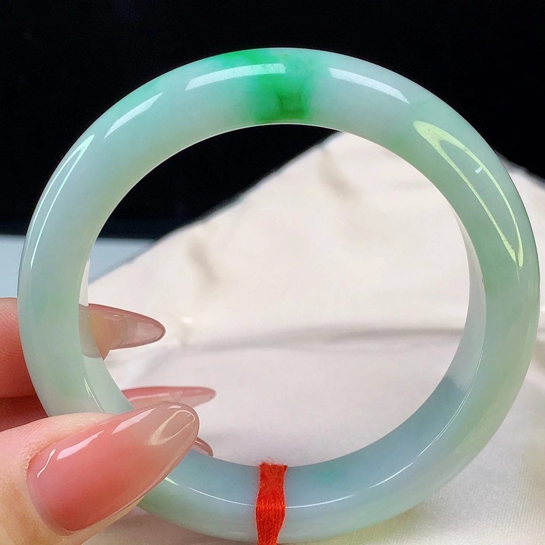 翡翠手镯未镶嵌天然翡翠1177