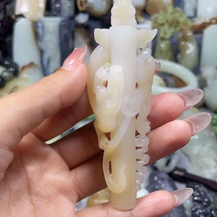 颈饰未镶嵌和田玉