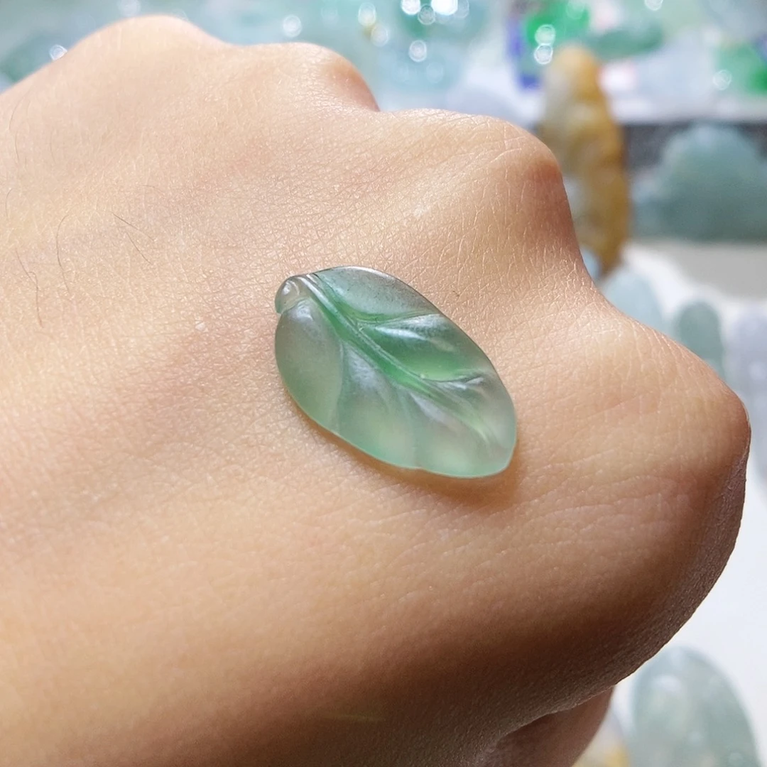 定制翡翠未镶嵌叶子