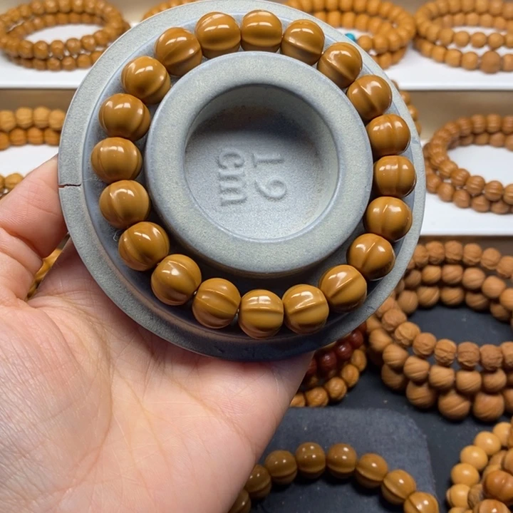 【闪购商品】手串猴头核桃四花鲨鱼背13mm