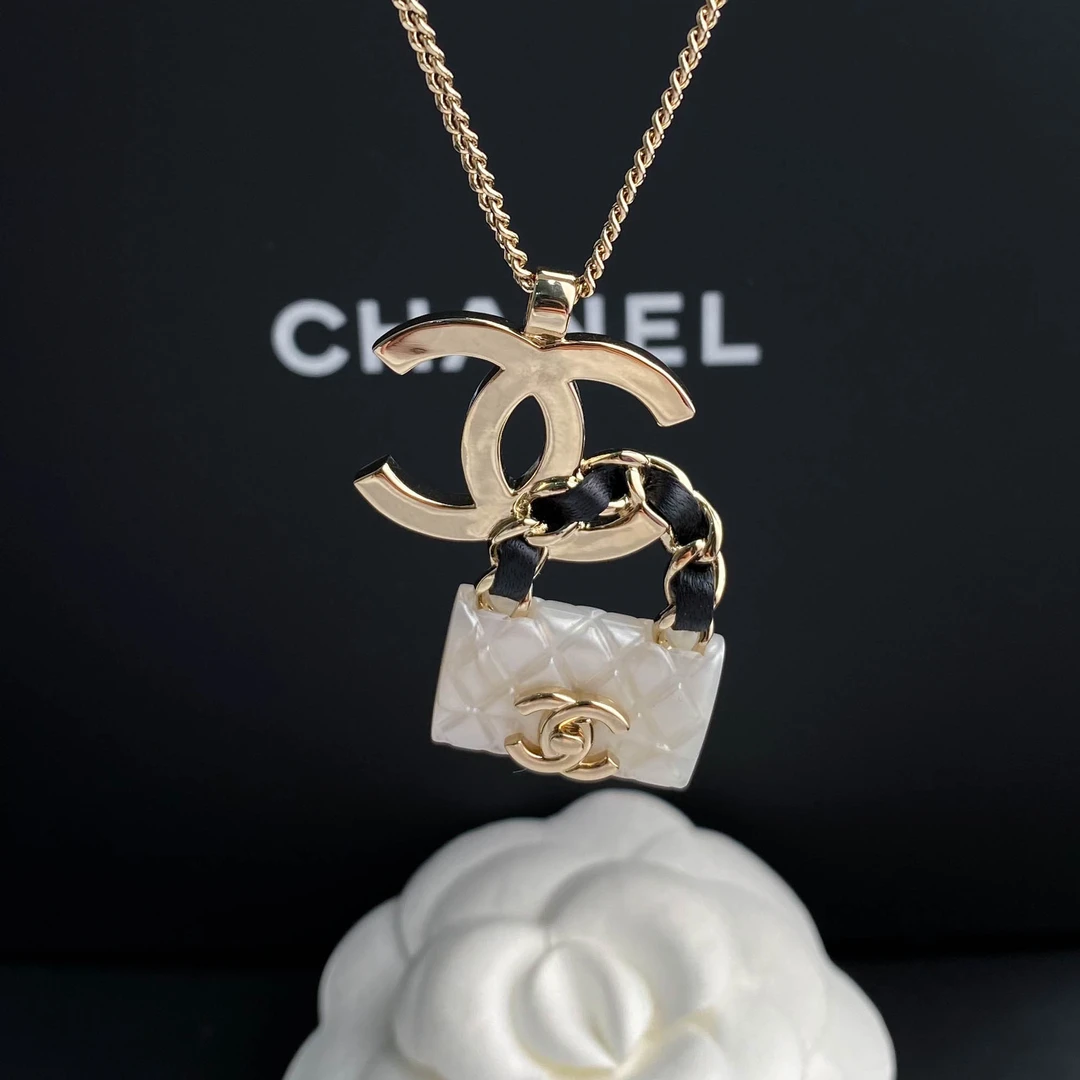 99新 Chanel/香奈儿 FL经典双C皮穿链CF白色包包造型项链 S4396