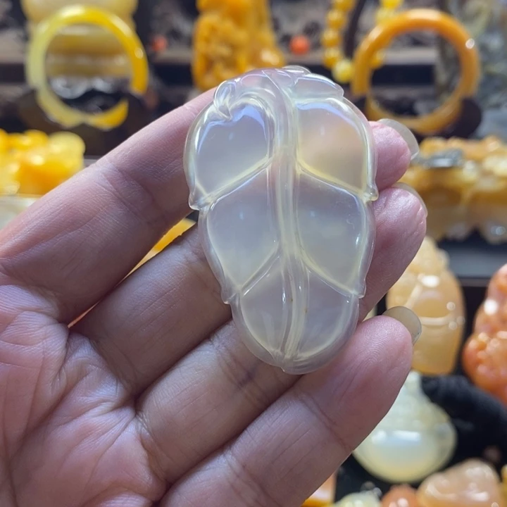 石英质玉（黄龙玉）未镶嵌黄龙玉