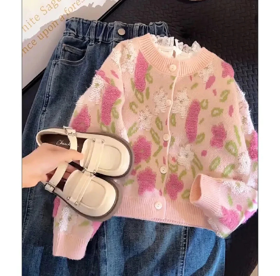【秋上新】女童春秋季新款儿童甜美花朵针织开衫毛衣外套D
