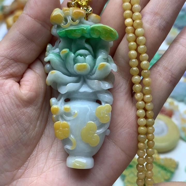 颈饰未镶嵌翡翠翡翠
