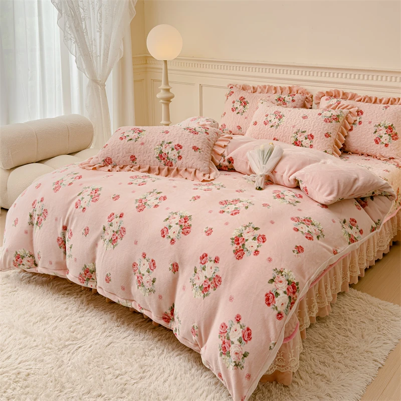 简约毛绒印花夹棉牛奶绒床盖四件套加厚公主风三件套冬季床上用品