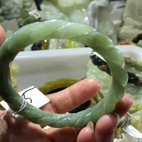 岫玉未镶嵌手镯58.59