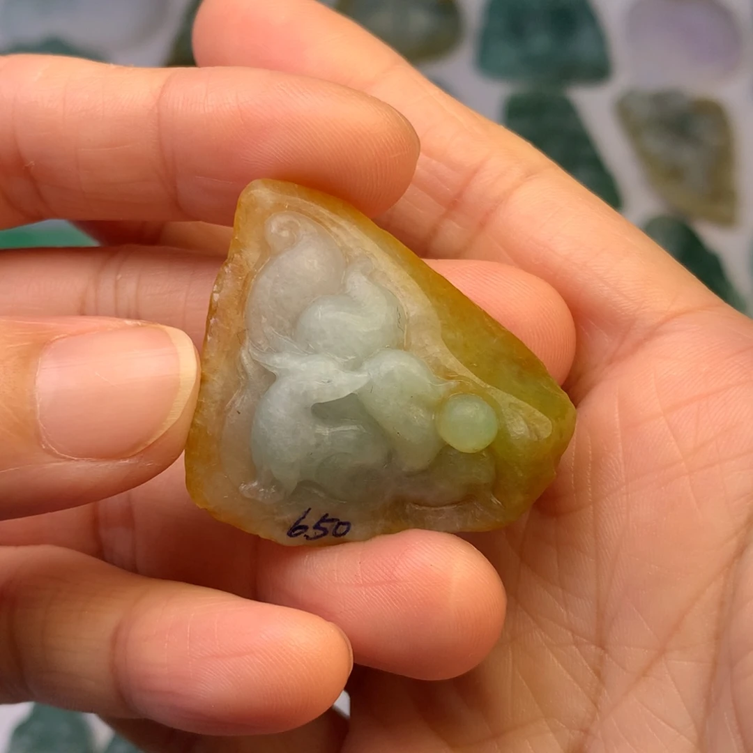 定制翡翠未镶嵌翡翠