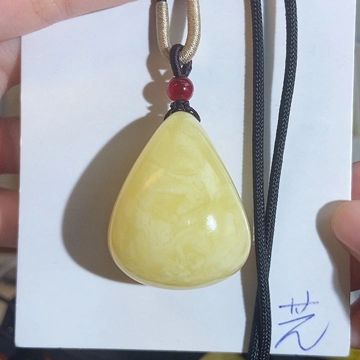 定制琥珀未镶嵌琥珀