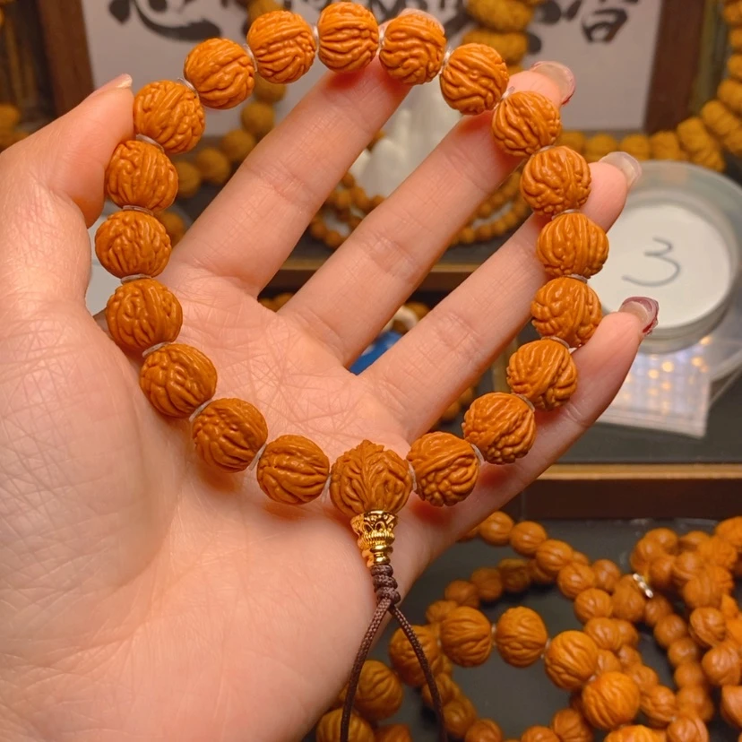 【闪购商品】桃核手串龙文桃核