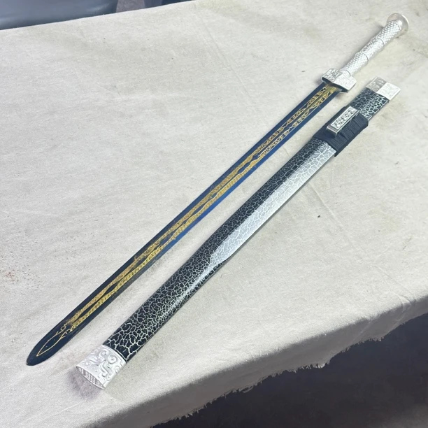 19龙泉昊天宝剑银龙汉剑高猛钢实木鞘未开刃