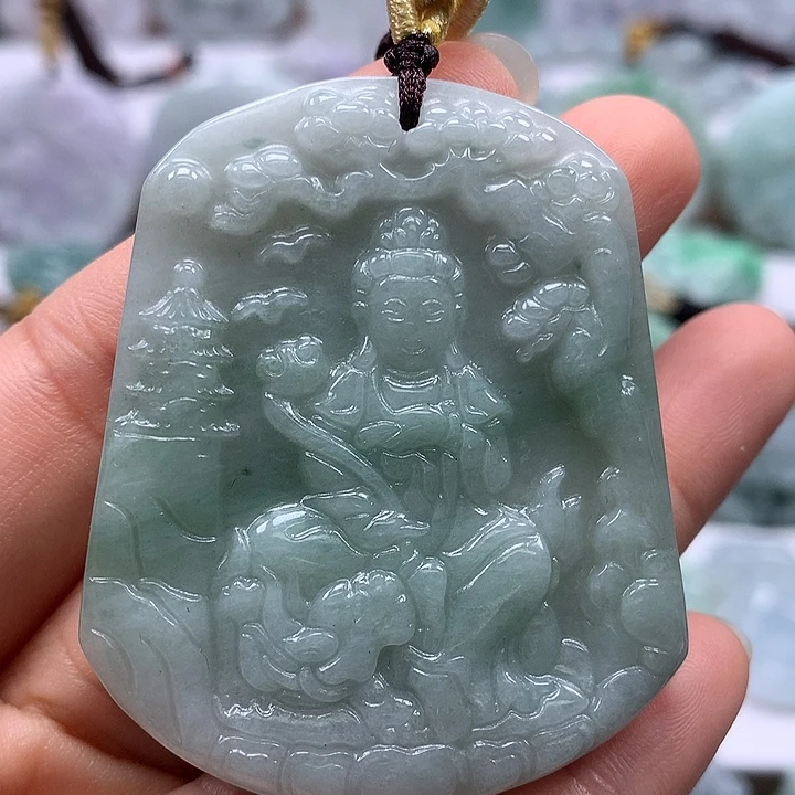 翡翠未镶嵌颈饰文殊菩萨福利