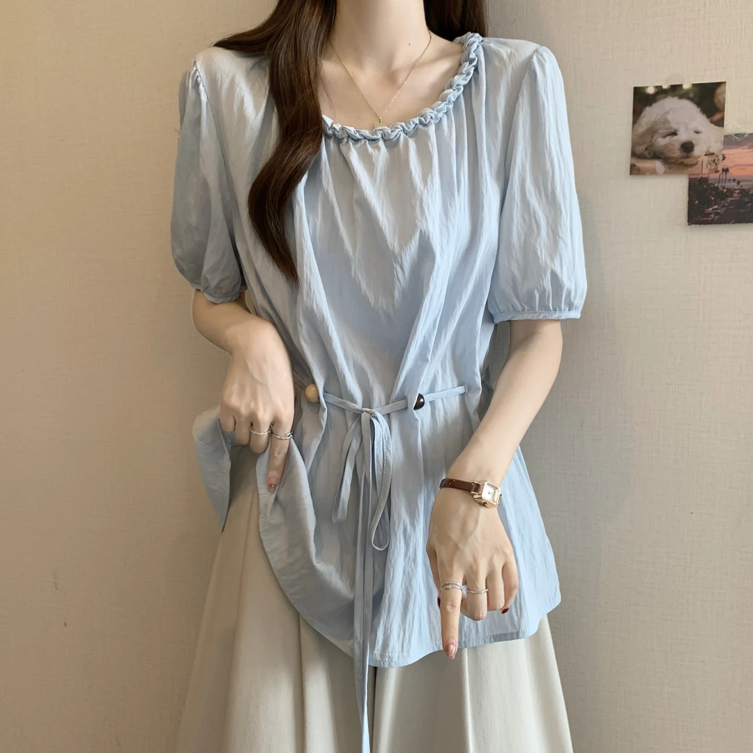 网红洋气炸街女装大码夏季设计感森系风串珠收腰时尚显瘦短袖衬衫