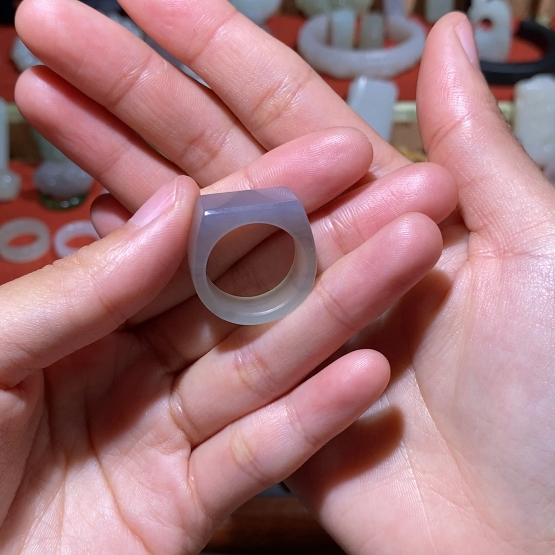 和田玉未镶嵌颈饰18.3毫米