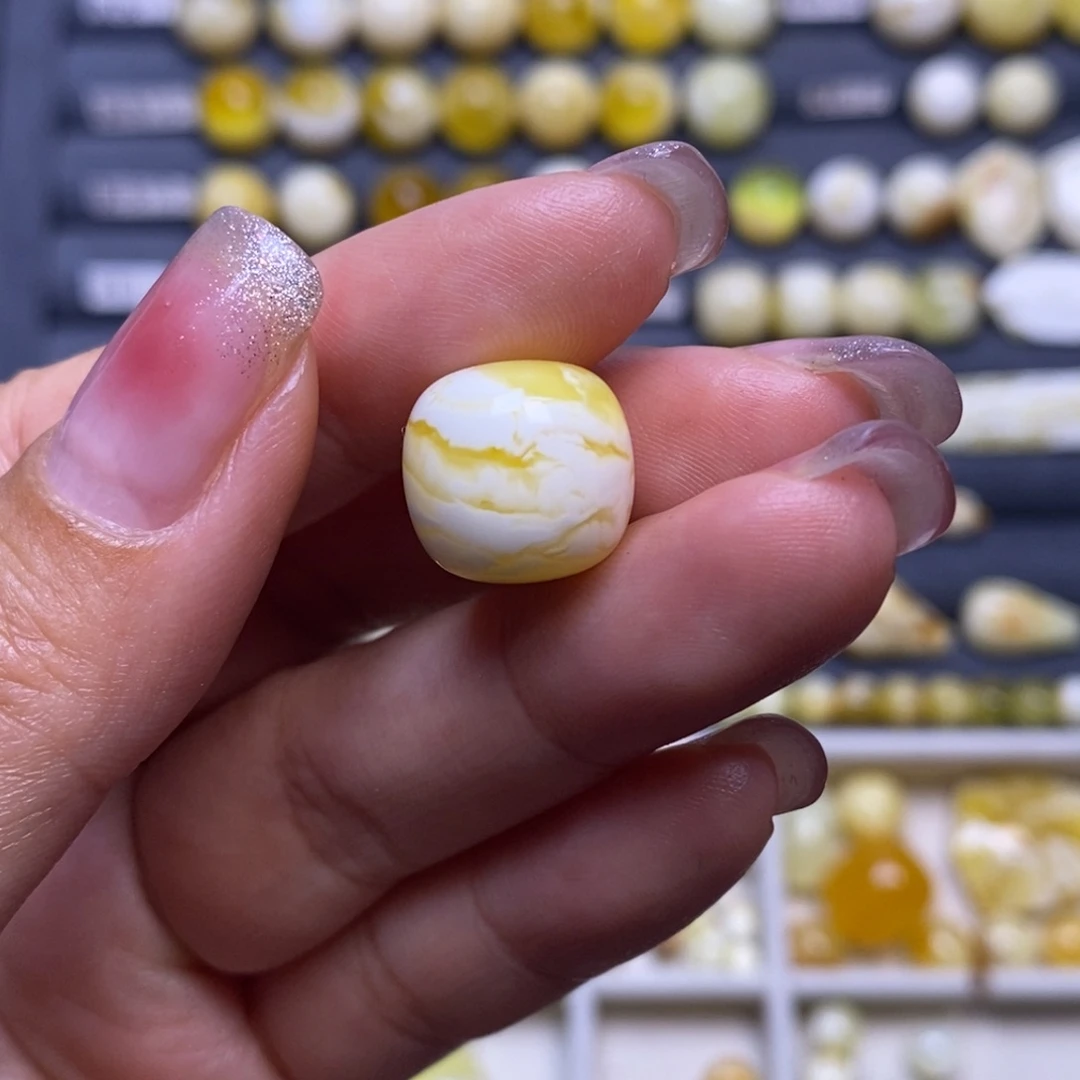 蜜蜡未镶嵌珠宝奇石瓷白橘金溶洞虎皮妖花老型13.7*13.2mm