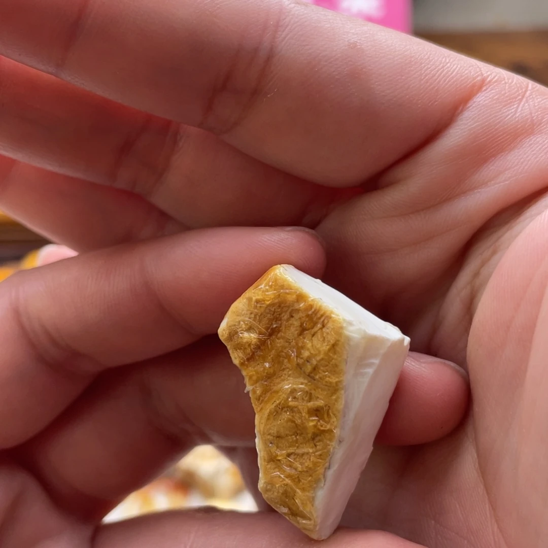 定制琥珀未镶嵌原石