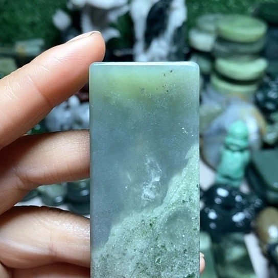 未镶嵌和田玉（糖玉）珠宝半成品