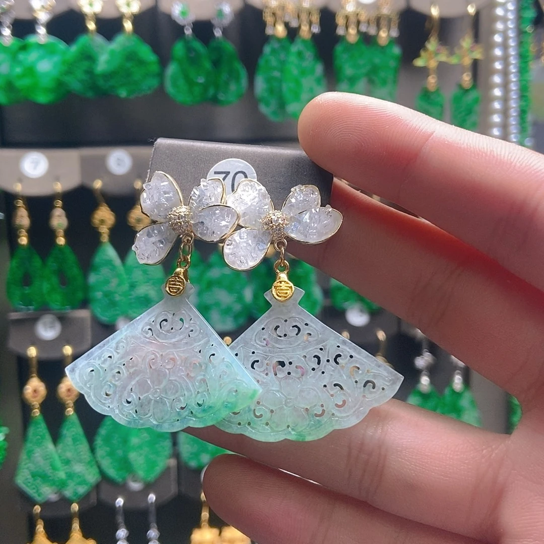 翡翠未镶嵌耳饰翡翠