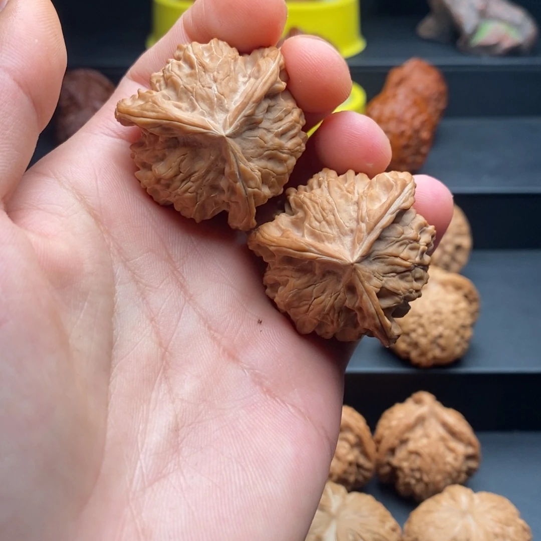 把件文玩核桃盘山三棱39