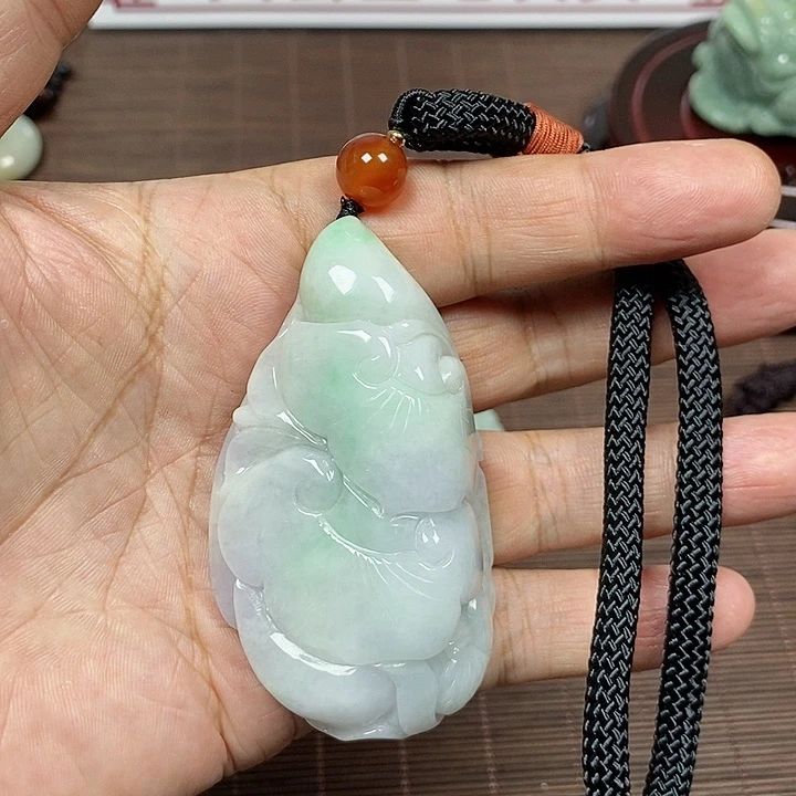 颈饰未镶嵌翡翠天然翡翠玉A货配证书