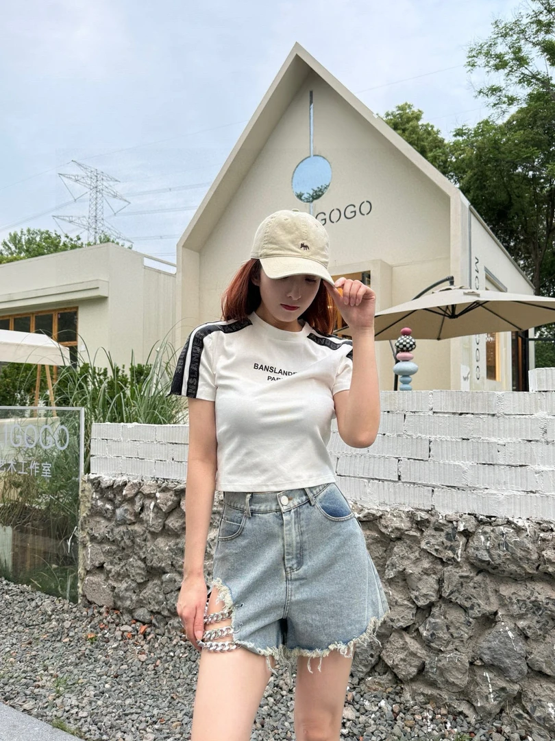 BANSLANDER25夏季新品时尚百搭设计感女烫钻LOGO短袖