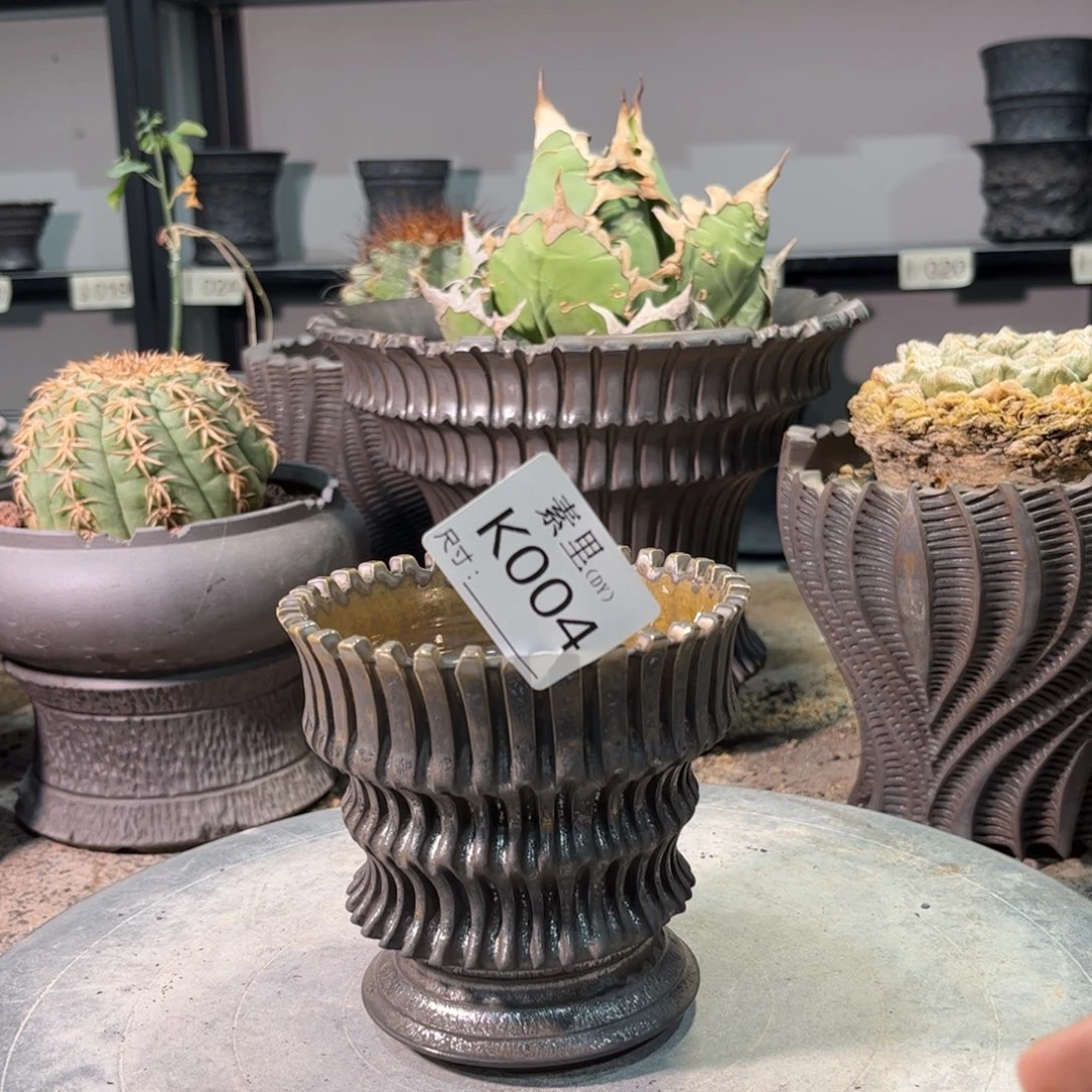 景德镇手工素里此**毒内口9.5高10瑕疵