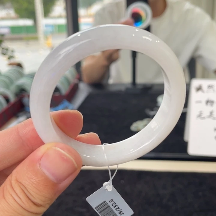 翡翠未镶嵌手镯52.2