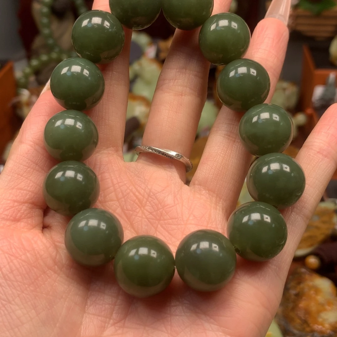 和田玉未镶嵌手串