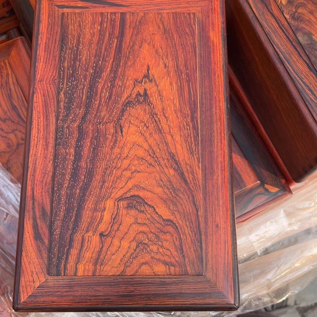 一***出木微凹机关盒机关盒