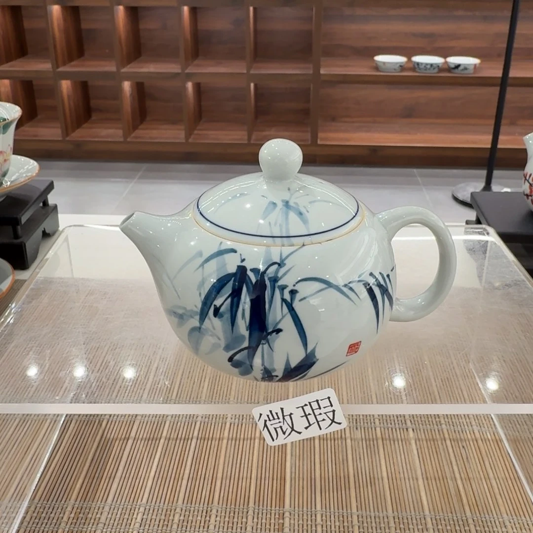 釉下手绘茶具微瑕